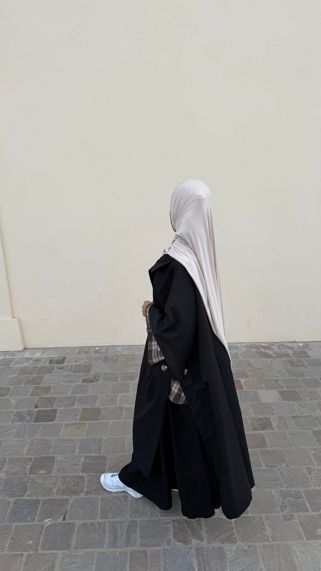 Trench cape